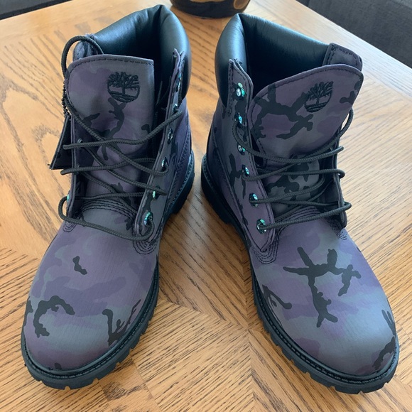 ***SOLD***Timberland Boots - Picture 5 of 9